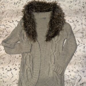 Y2k Vintage Comfy Sweater cardigan with fur collar